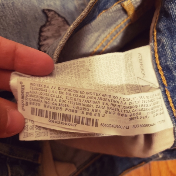 ZARA WOMAN LOONEY TUNES JEANS - Picture 14 of 16